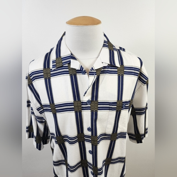 NWT Trust Men's Blue and White 55% Linen Checkered Shirt, sz XL - Picture 4 of 15